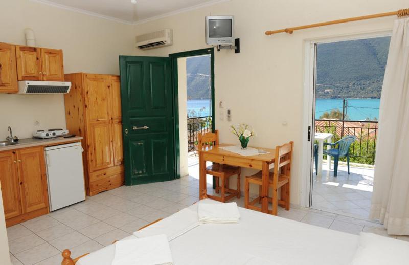 Mediterraneo Studios Vasilikí Exteriér fotografie