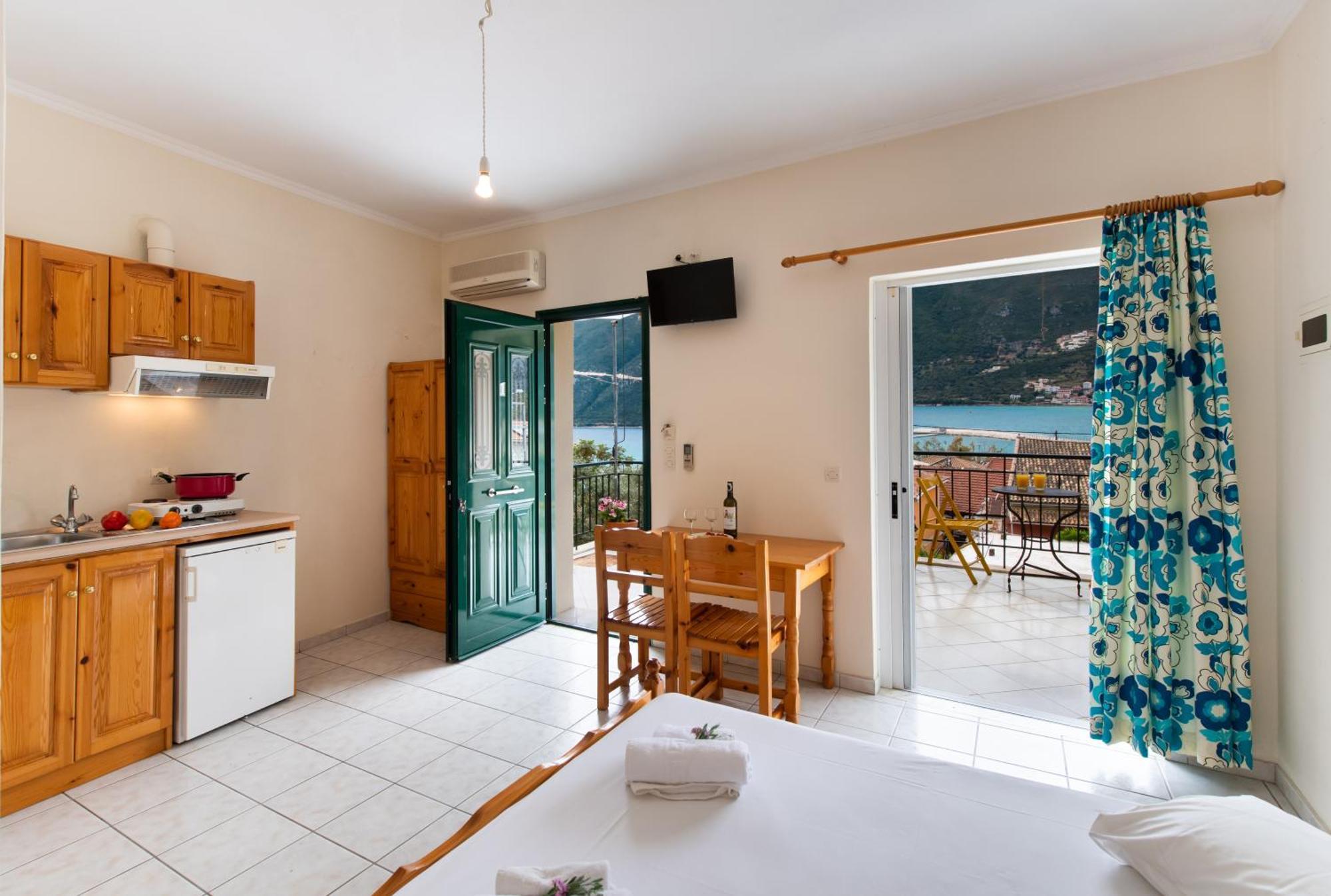 Mediterraneo Studios Vasilikí Exteriér fotografie